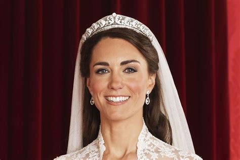 kate middleton wedding crown.